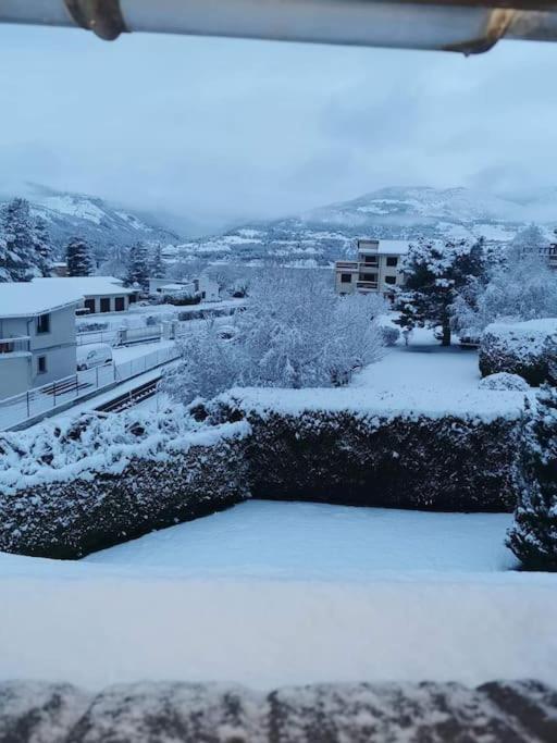 Duplex Cocooning Avec Vue Lac Et Montagnes Savines Esterno foto